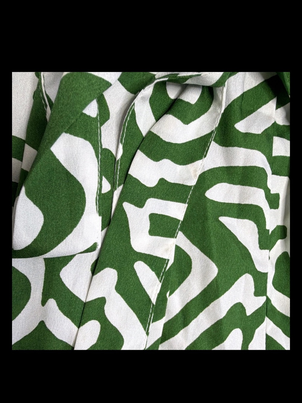 LIVE 4TRUTH Green White Geometric Maxi Shirt Dress Belted Long Sleeve Size Small - Picture 2 of 6